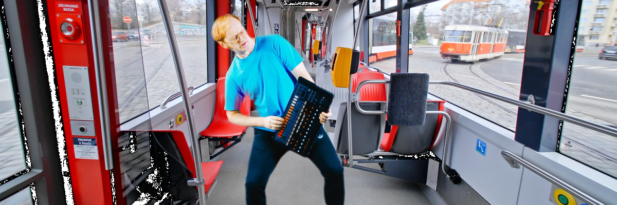 Song na podporu MHD už tři týdny kraluje hitparádě