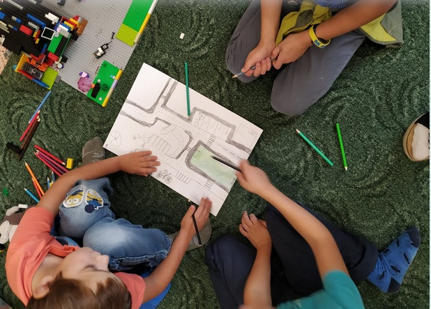 Program Bezpečné cesty do škol