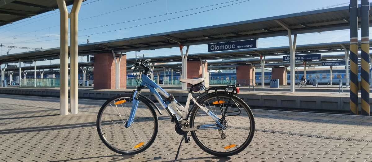 Zjišťování kvality vlakových a autobusových nádražích