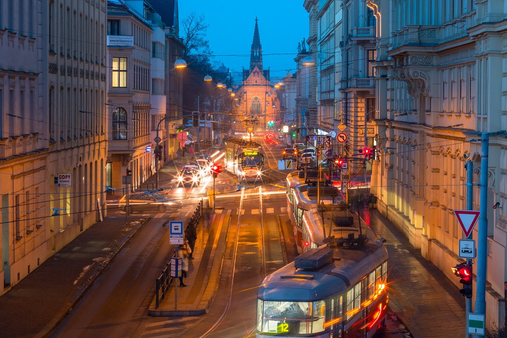 Brno přechází na elektronické šalinkarty