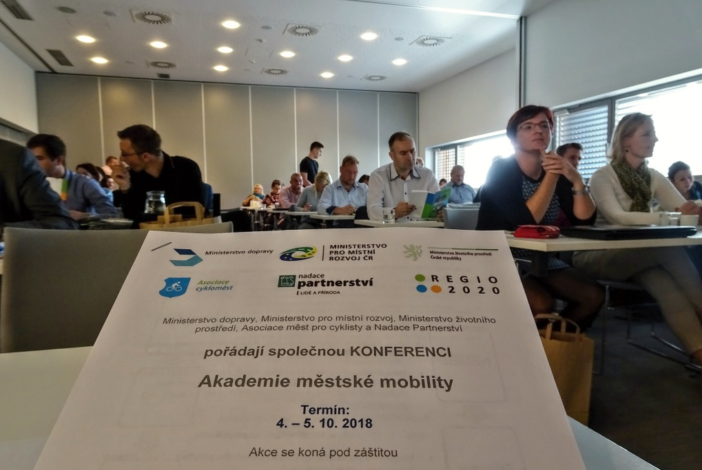Sběr podnětů a námětů pro Ministerstvo dopravy, aneb o tom byla konference Akademie městské mobility