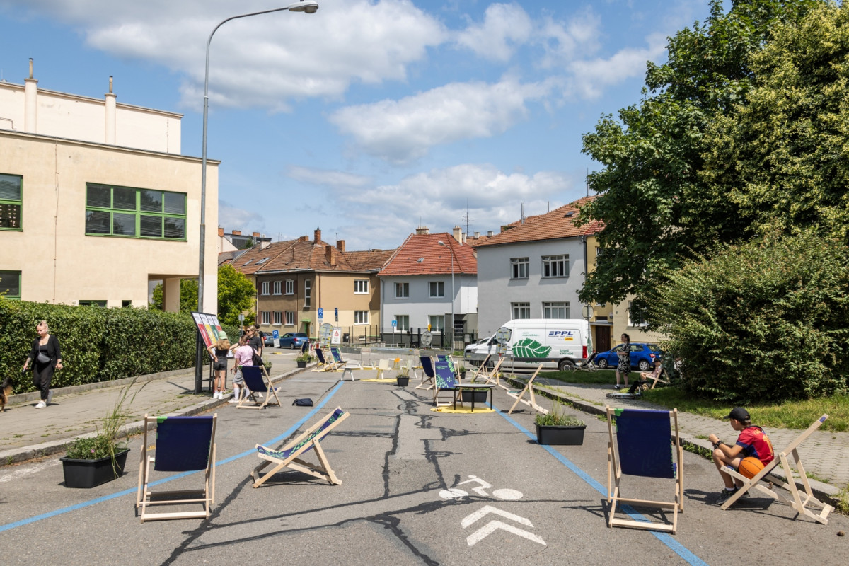 Bezpečný prostor před školou - Brno