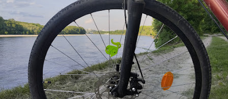 Čisté vodní toky vytváří města krásná, lidská a propojená s přírodou. Stejně jako pěší a cyklistická doprava.