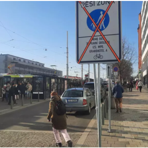 V Brně zrušili pěší zónu před nádražím. Jako první v ČR zde chtějí zavést sdílenou zónu