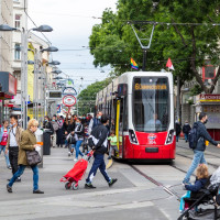 Cestující MHD jako kurýři? Vídeň chce otestovat doručování zásilek v tramvajích