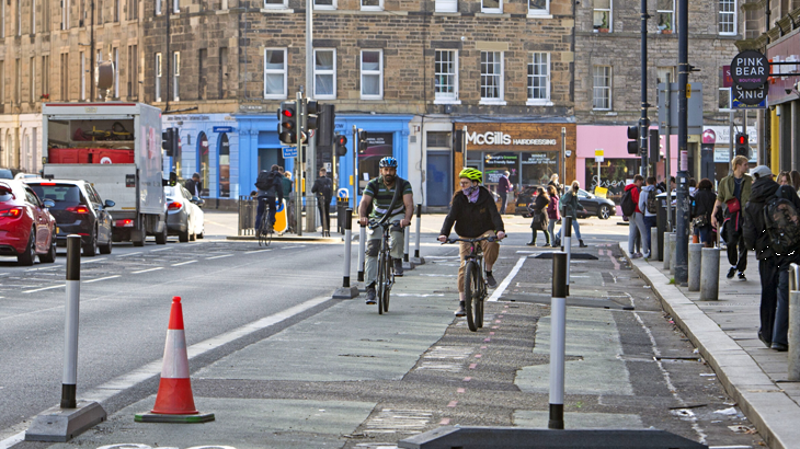 Zdravotníci ve skotském Edinburghu vyzývají radnici, aby pokračovala v podpoře aktivní dopravy