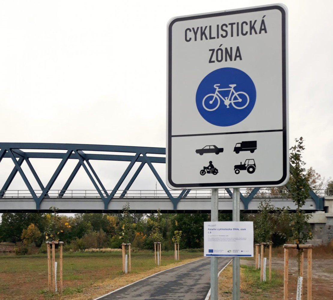 Cyklistická zóna, cyklistická ulice