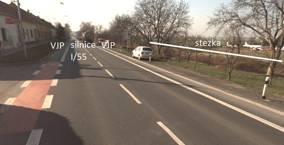 Průtah I. třídy Kunovicemi